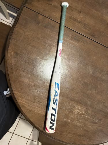 2022 Easton Topaz Alloy Bat (-10) 32 oz 29" (Used)