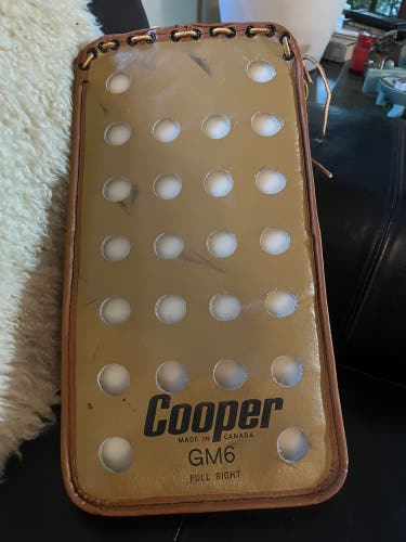 Vintage Cooper GM6 Full Right Blocker