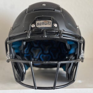 Black Adult Large Schutt F7 Helmet (Used)