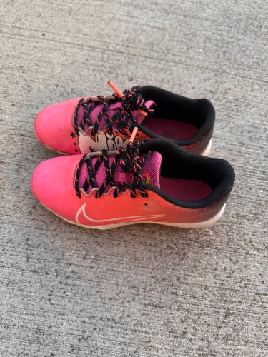 Pink Kid's 2.5Y (Big Kids / Youth) Nike Hyperdiamond 4 Keystone Low Top Molded Cleats (Used)