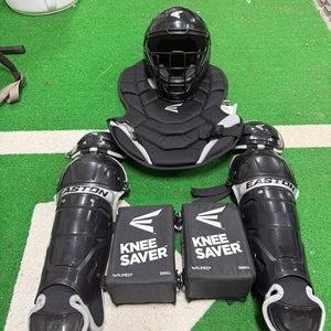 Black/Gray Easton Black Magic 2.0 Catcher's Set (Used)