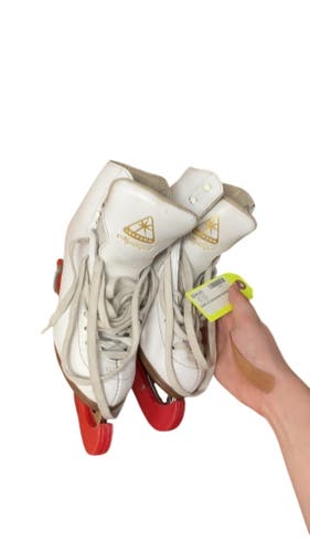 Jackson Mystique Figure Skates