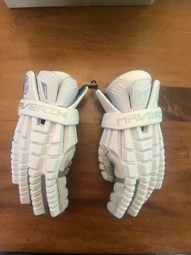 Maverik Shift Lacrosse Gloves (New) without tags