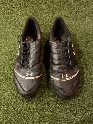 Under Armor Men’s Soccer Dominate Challenge FG Cleats (12347)