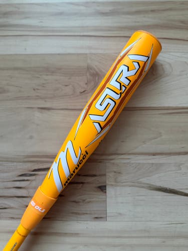 2026 Marucci Asura 28/17 (-11) Fastpitch Composite Softball Bat