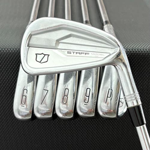 WILSON STAFF MODEL CB 2024 IRON SET 5-P