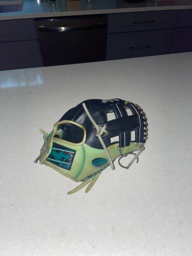 Rawlings Heart of the Hide NP4 RH ColorSync Infield Baseball Glove 11.5"
