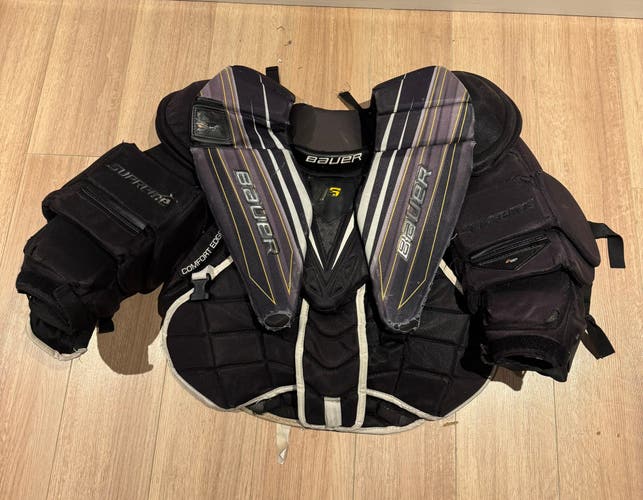 Bauer Supreme 1S Goalie Chest Protector (Senior Small)
