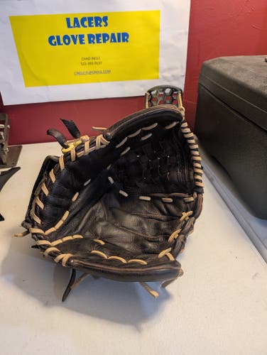 Infield RH Mizuno Franchise Baseball Glove 12" (Used)