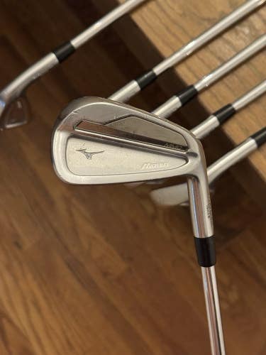 Mizuno MP-18 MMC Iron Set (5-PW) N.S. Pro Modus3 Tour120 S shafts (stiff)
