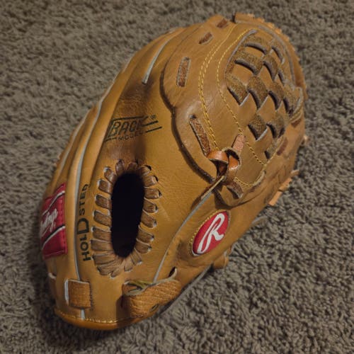 Rawlings RH 8526 Ryne Sandberg Model Baseball/Softball Glove 12.5" it's a nice glove