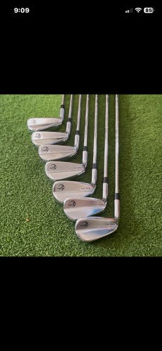 Men's 2022 101T Left Hand Iron Set Regular Flex (Used)