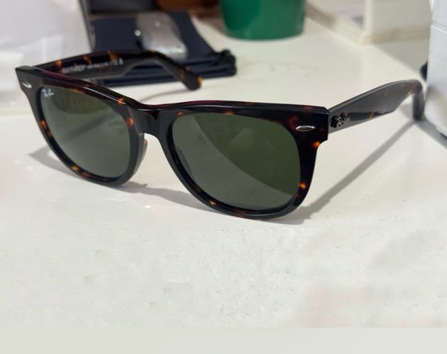 Ray-Ban Wayfarer 54mm Unisex Sunglasses