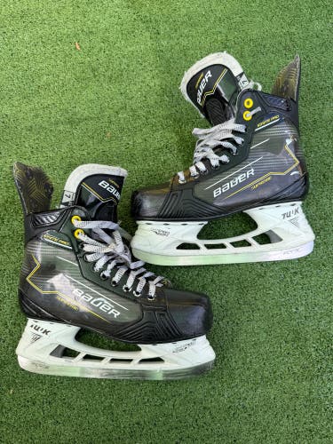 Senior Bauer Supreme Ignite Pro Hockey Skates | Size 7EE