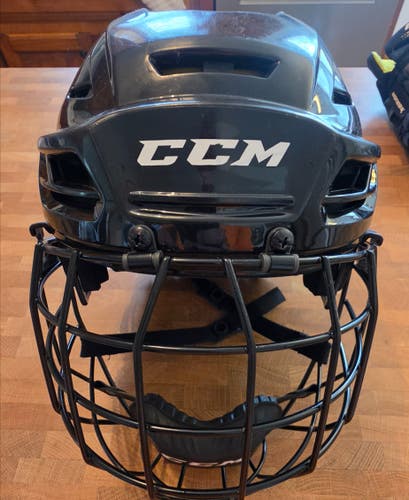 Medium CCM Tacks 210 Helmet (Used)