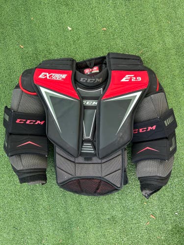 Intermediate Small CCM EFlex 2.9 Goalie Chest Protector