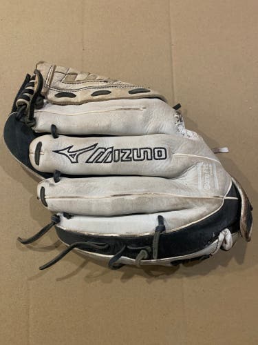 Mizuno Prospect RH Softball Glove 12" (Used)