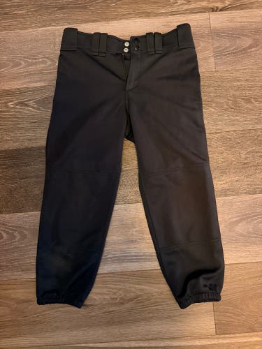 Black Women's Small Adult Mizuno Game Pants (Used)