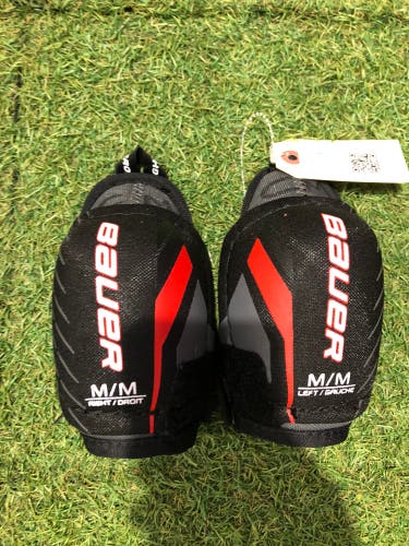 Youth Medium Bauer Lil Sport Elbow Pads (Used)