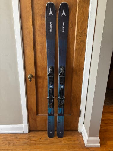Atomic Maverick 86 C 176cm with Adjustable Atomic M10 GripWalk Bindings