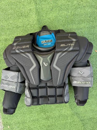 Intermediate Small Bauer Elite Goalie Chest Protector