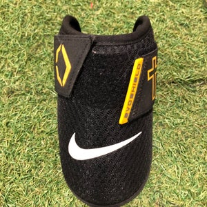 Junior Nike Elbow Protection (Used)