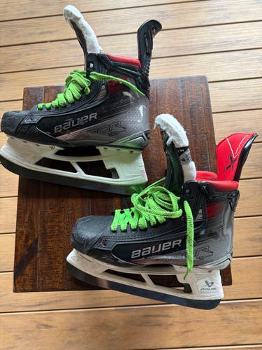 Black/Gray 2025 Bauer Vapor X5 Pro Hockey Skates 6 (Used)