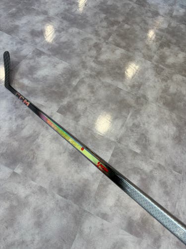 Junior CCM JetSpeed FT8 Hockey Stick Right Handed P29 50 Flex (Used)