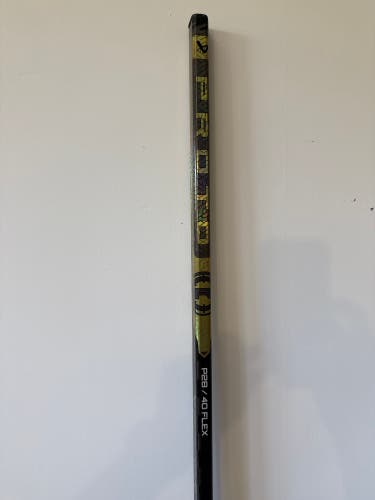 Junior Bauer Proto-R Left Hand Hockey Stick P28 40 Flex (Used)