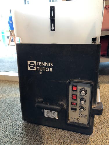 Tennis Tutor Plus Training Machine (Used)