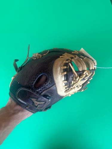 Mizuno Franchise RH First Base Baseball Glove 12.5" (Used)