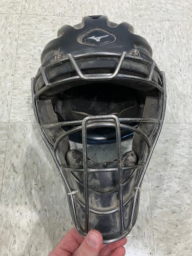 Youth Mizuno Samurai Catcher's Mask (Used)