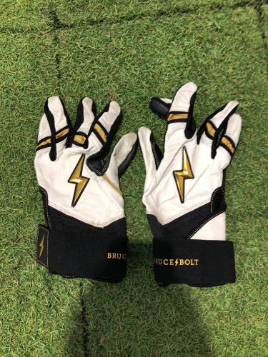 White XXL Bruce Bolt Batting Gloves (Used)
