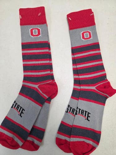 ST15 Mens NCAA OHIO STATE BUCKEYES Crew Socks Lot of 2 Pair MEDIUM 5-10 New
