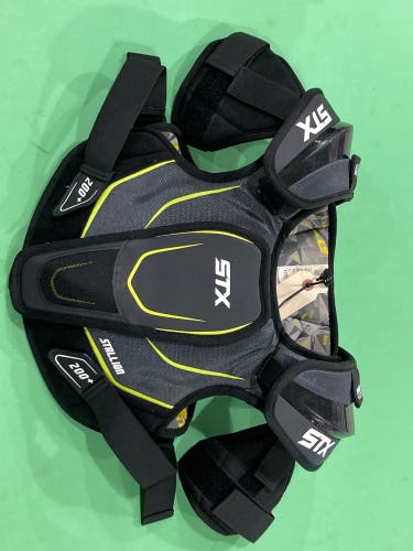 Large Youth STX Stallion 200+ Shoulder Pads (Used)