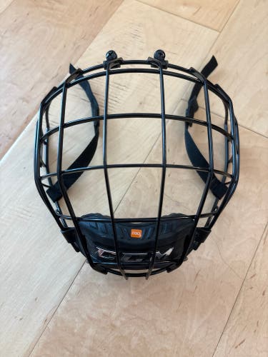 CCM FM780 Cage