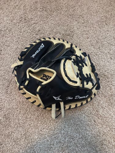 The Donut Allstar Catchers training glove