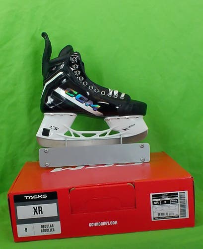 Black CCM XR Hockey Skates Regular Width 9 (New)