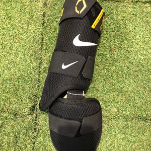 Senior Nike Shin Guard (Used)