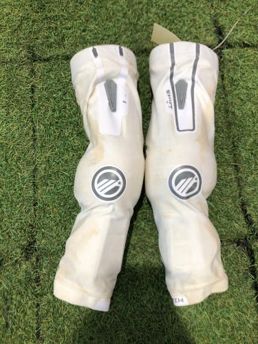 Adult Medium Maverik Shift Arm Pads (Used)