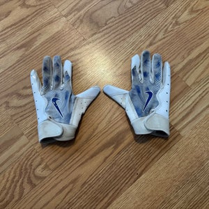 White Large Youth Nike Vapor Jet 7.0 Gloves (Used)