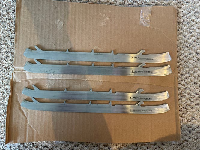 2024 Bauer Konekt 2 Hockey Goalie Skate Steel/Blades - Size 11 (Used)