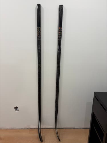 Senior CCM Ribcor Trigger 10 Pro (Ghost Wrapped) Right Handed Hockey Stick P86 70 Flex Used and New
