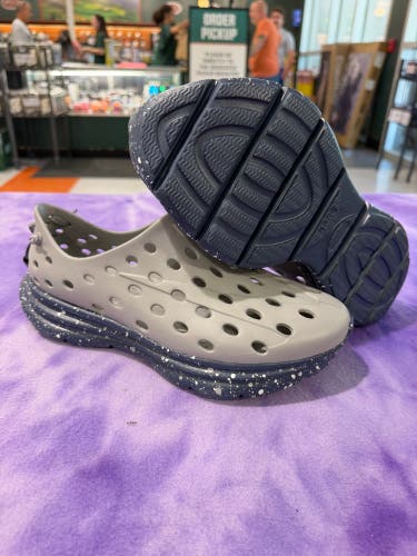 Kane Footwear Revive - Moon Gray/Navy Speckle | 9 (New)