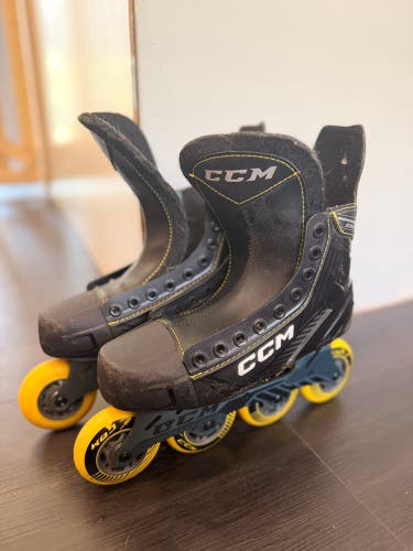CCM Super Tacks 9350 Inline Skates Regular Width Size 5 (Used)
