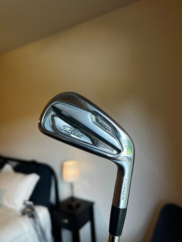 2019 mint titelist t100 4&5 irons