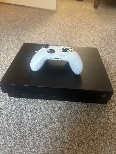 Xbox one X used good condition