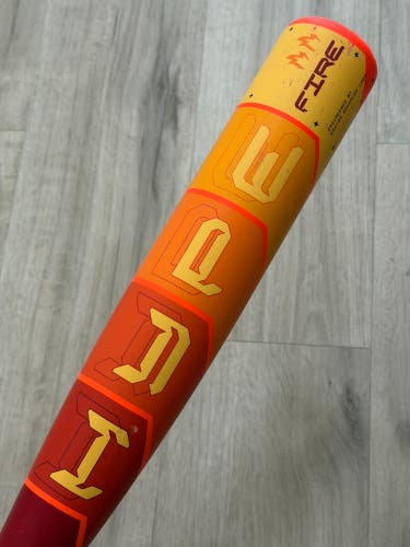 2025 Easton Hype Fire Composite USSSA Bat (-5) 27 oz 32"