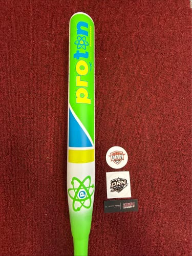 Proton Road Runner Senior Slow Pitch Softball Bat (-8) 26 oz 34" (New)