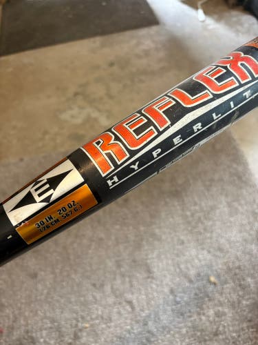 Easton Reflex Alloy Bat (-10) 20 oz 30" (Used)